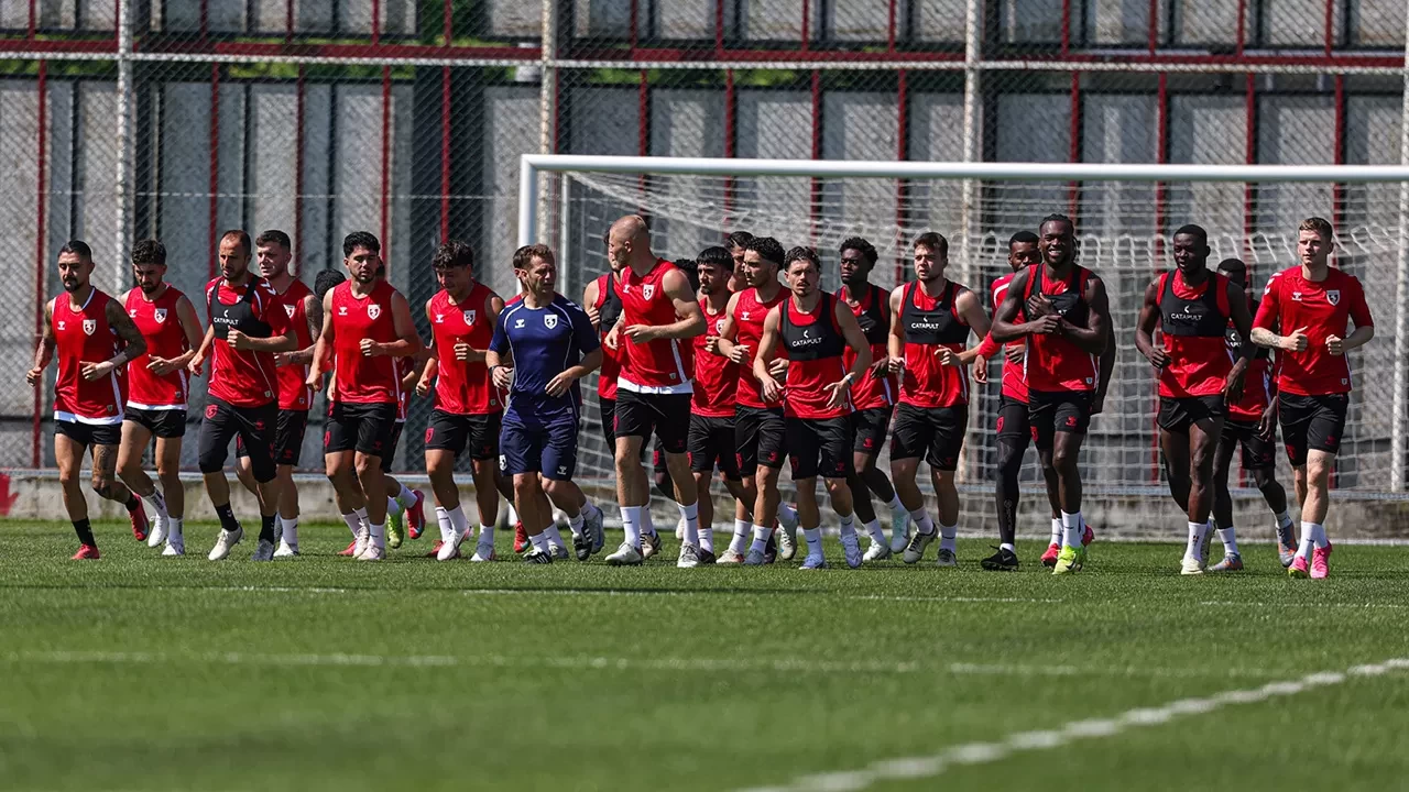 Samsunspor, yeni sezon hazırlıklarını Nuri Asan Tesisleri'nde sürdürdü