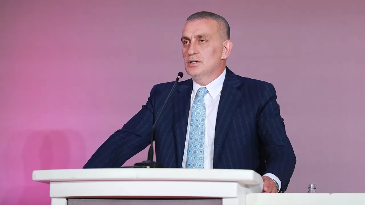 TFF Başkanı Hacıosmanoğlu: “15 Temmuz’da olduğu gibi demokrasimizin savunucusu olmaya devam edeceğiz”