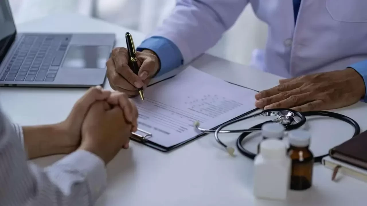 Aile hekimliğinde hizmet takip süresi 1 yıla çıkarıldı