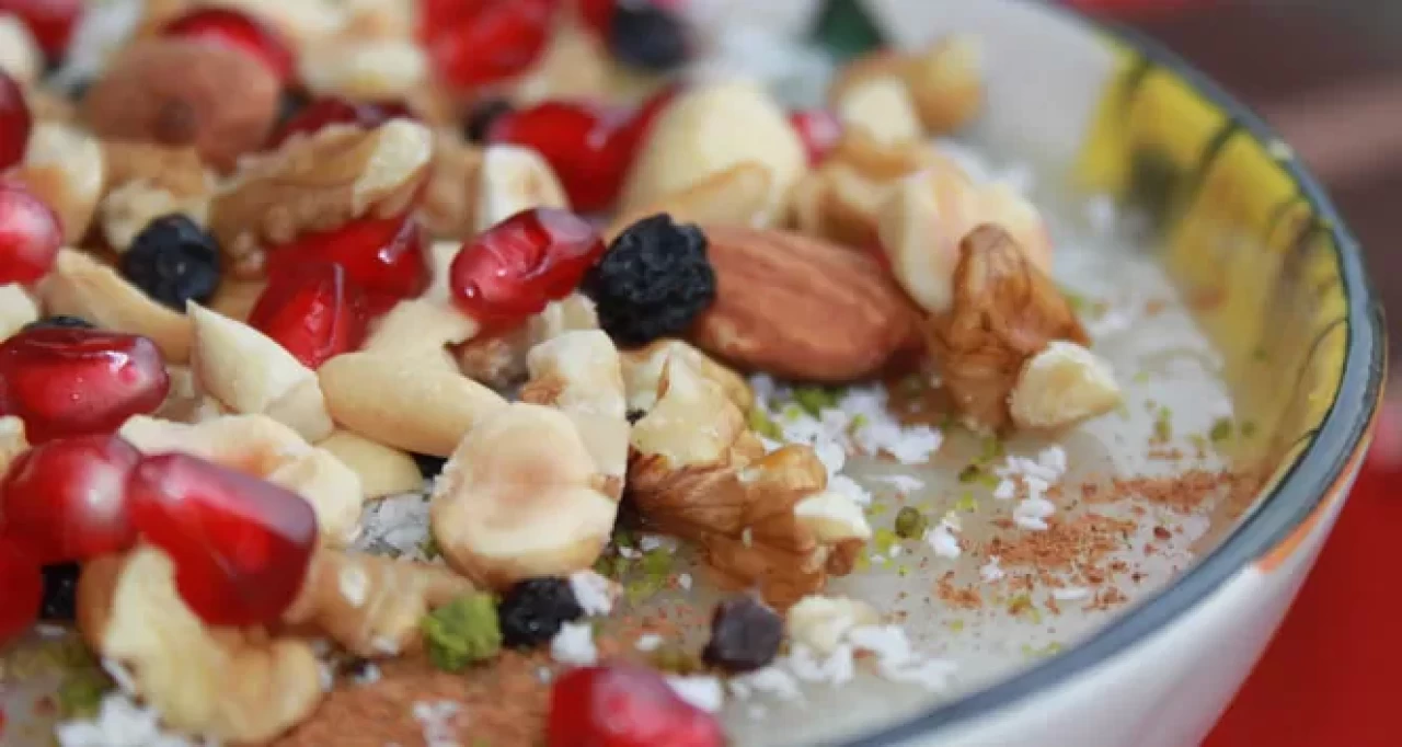 Aşure Günü'nde paylaşmanın ve ibadetin önemi