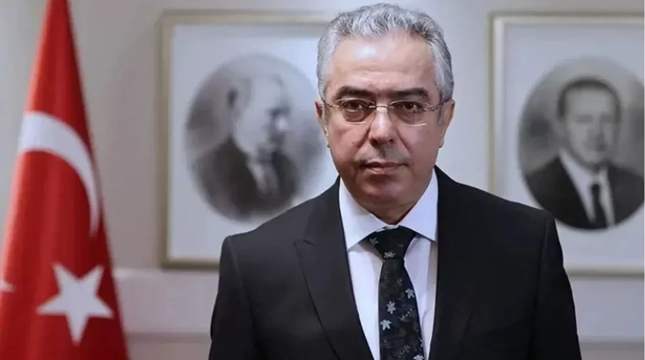 Cumhurbaşkanı Başdanışmanı Uçum’dan yeni anayasa tartışmalarına tepki: “Pazarlık iddiaları tamamen yalan”