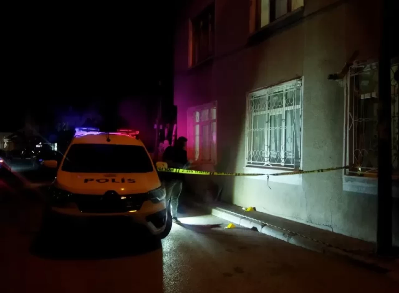 Konya'da 3. kattan düşen 8 yaşındaki çocuk ağır yaralandı