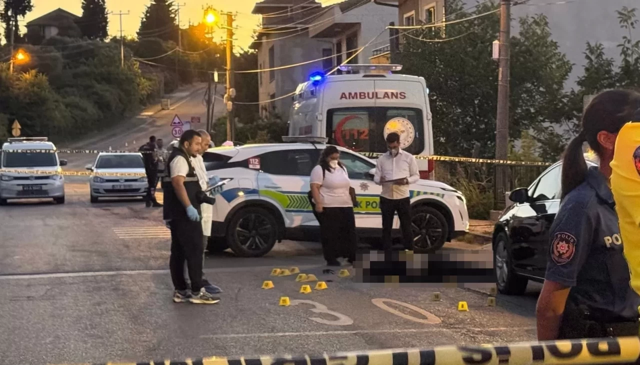 "Dolandırıldım" deyip şikayetçi oldu: 6 ay netice çıkmayınca baba ve oğlunu öldürdü