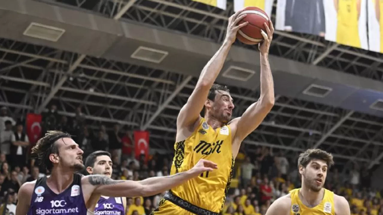 Gaziantep Basketbol, Gökhan Yazıcıoğlu'nu transfer etti