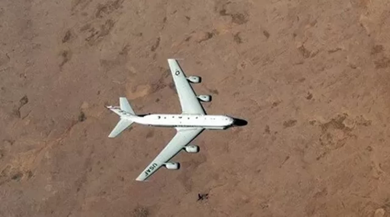 NATO’nun casus uçakları Rusya’da: İki taraftan sardılar
