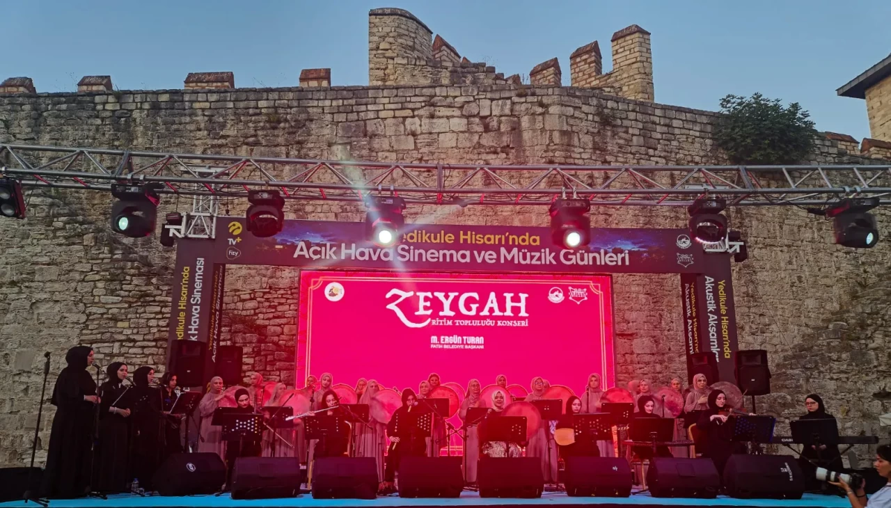 Zeygah Ritim Topluluğu, Yedikule Hisarı'nda konser verdi