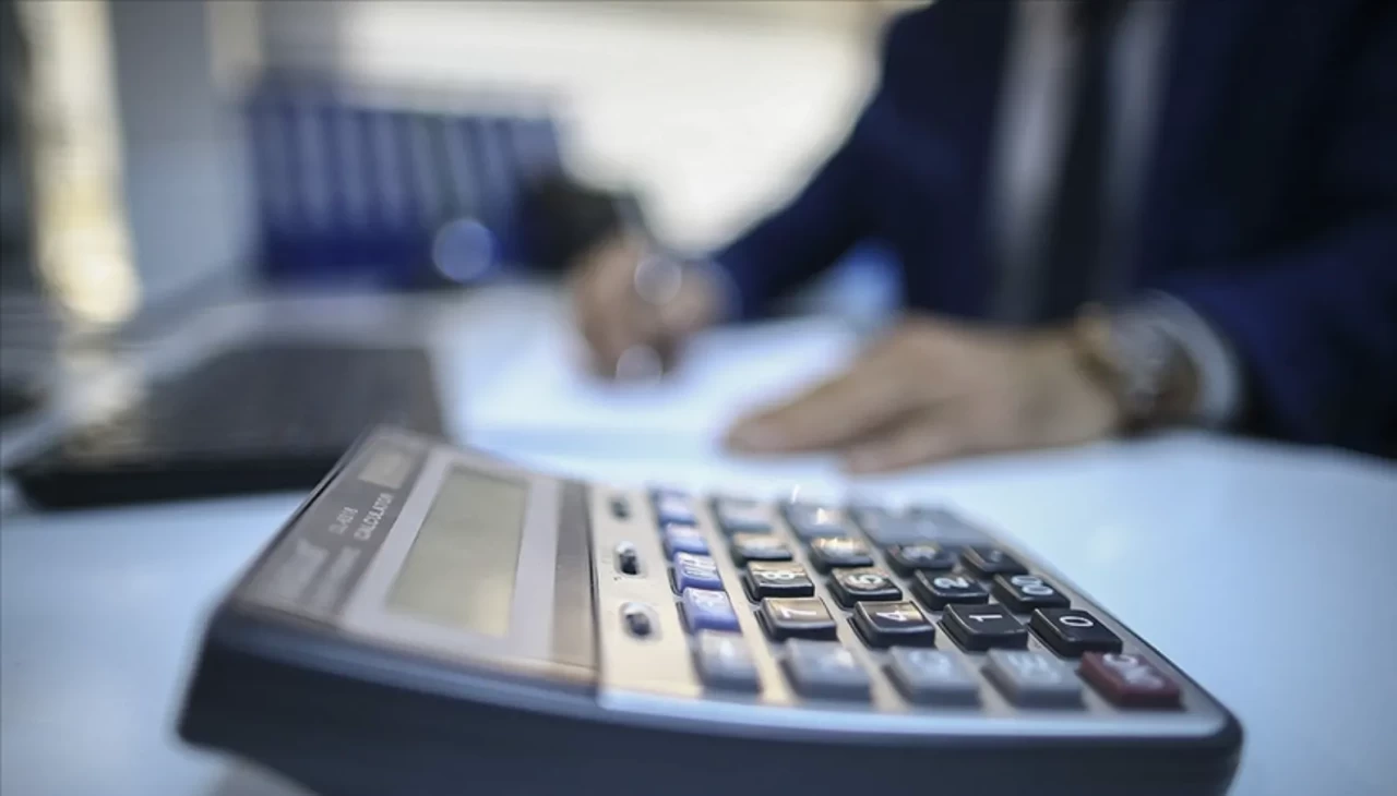 Vergi kaçırmayı da, ekonomiye yüklenmeyi de iyi biliyorlar!