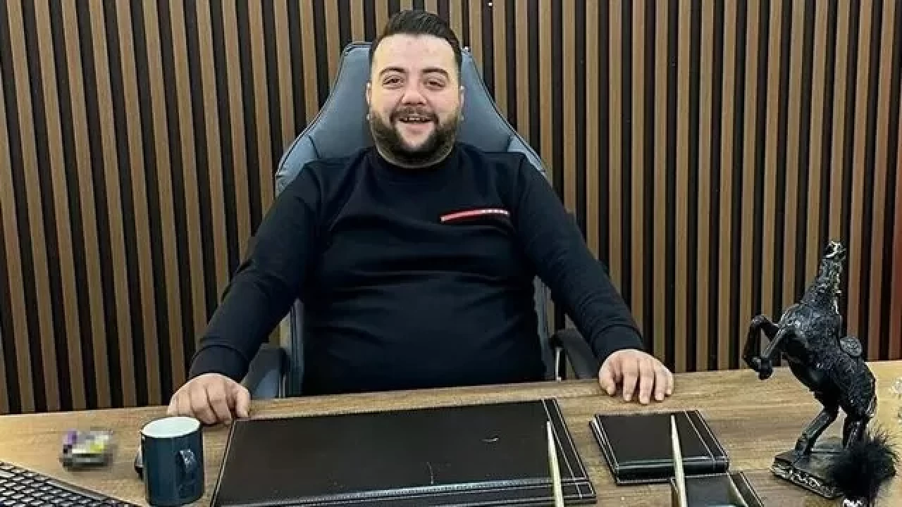 Manisa emlak ofisinde çıkan silahlı kavgada bir kişi hayatını kaybetti