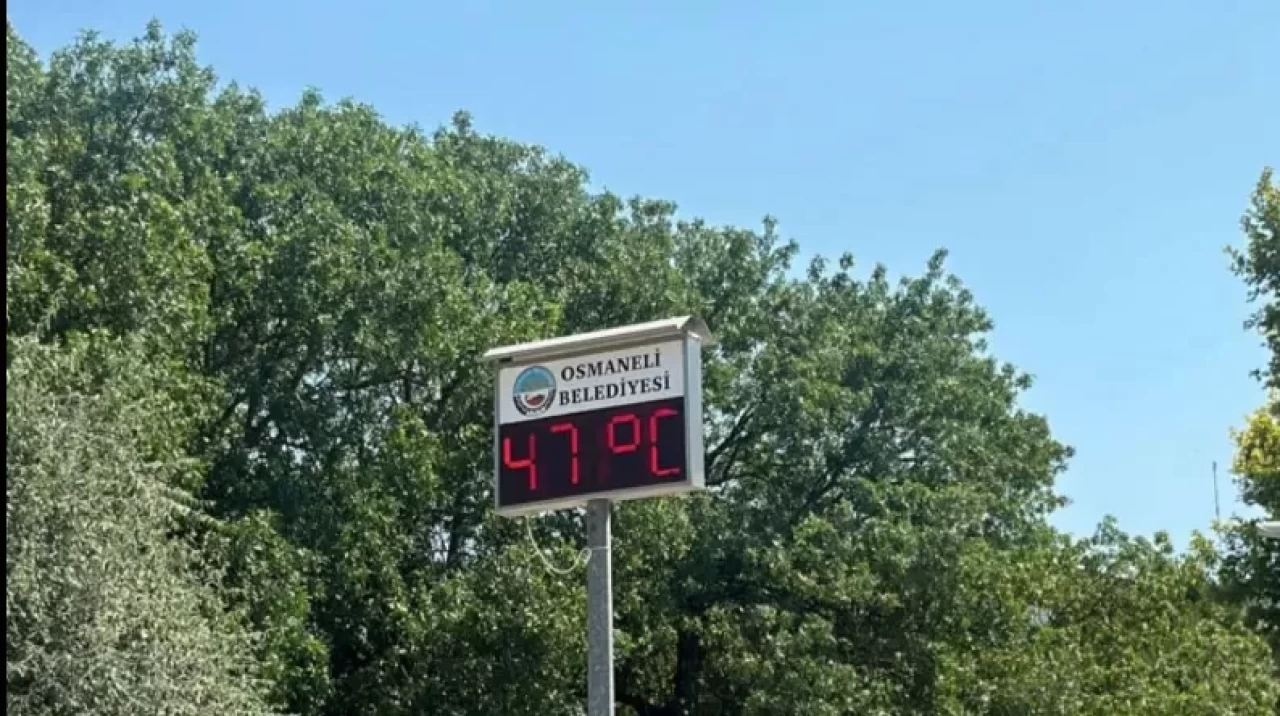 Osmaneli'de sıcaklık rekoru: Termometreler 47 dereceyi gördü