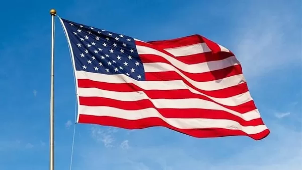 Amerika Birleşik Devletleri (ABD) Bayrağı Nedir? Üzerindeki Semboller, Renkler ve Anlamları Nelerdir?
