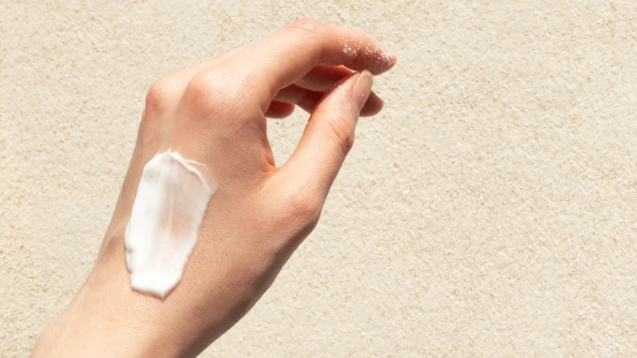 Güneş kremi lekesini anında çıkaran formül!