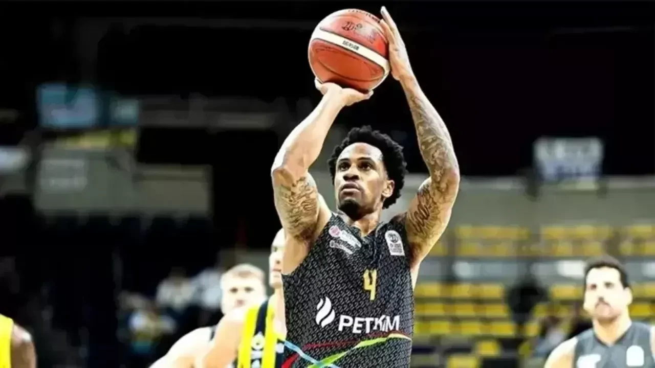 Aliağa Petkimspor, ABD'li basketbolcu Jehyve Floyd'u transfer etti