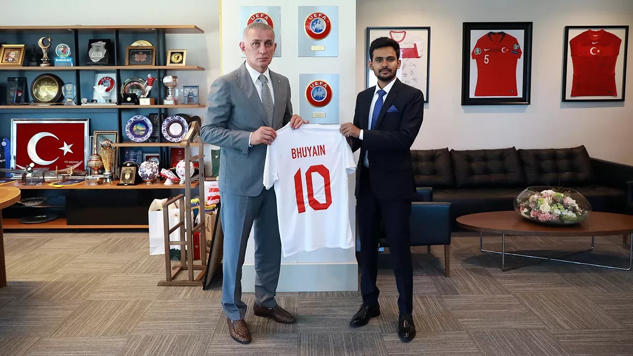 Bangladeş Spor Bakanı Bhuyain'den Türkiye Futbol Federasyonu Başkanı İbrahim Hacıosmanoğlu'na ziyaret
