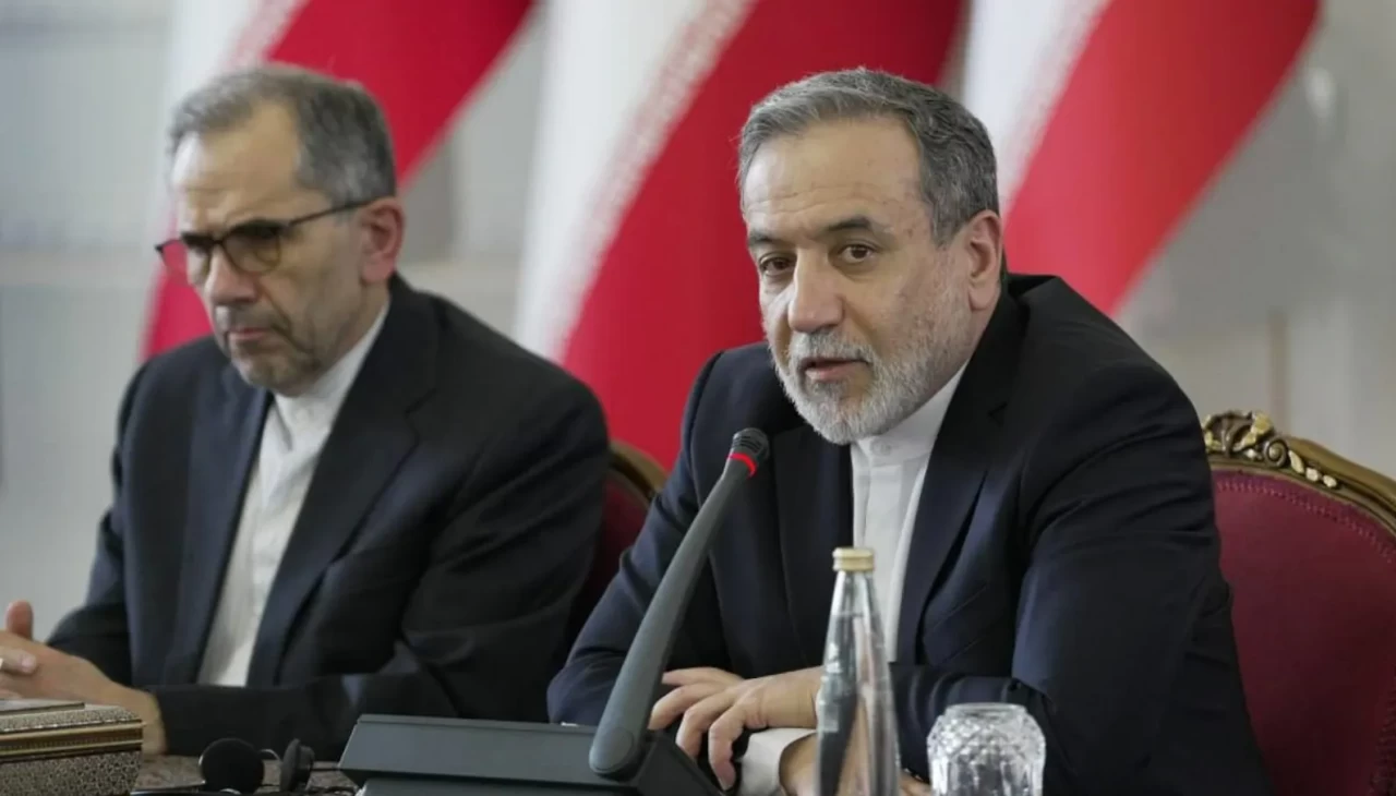 Nükleer diplomasiye şartlı açıklık! İran Dışişleri Bakanı Arakçi'den Batı’ya net uyarı