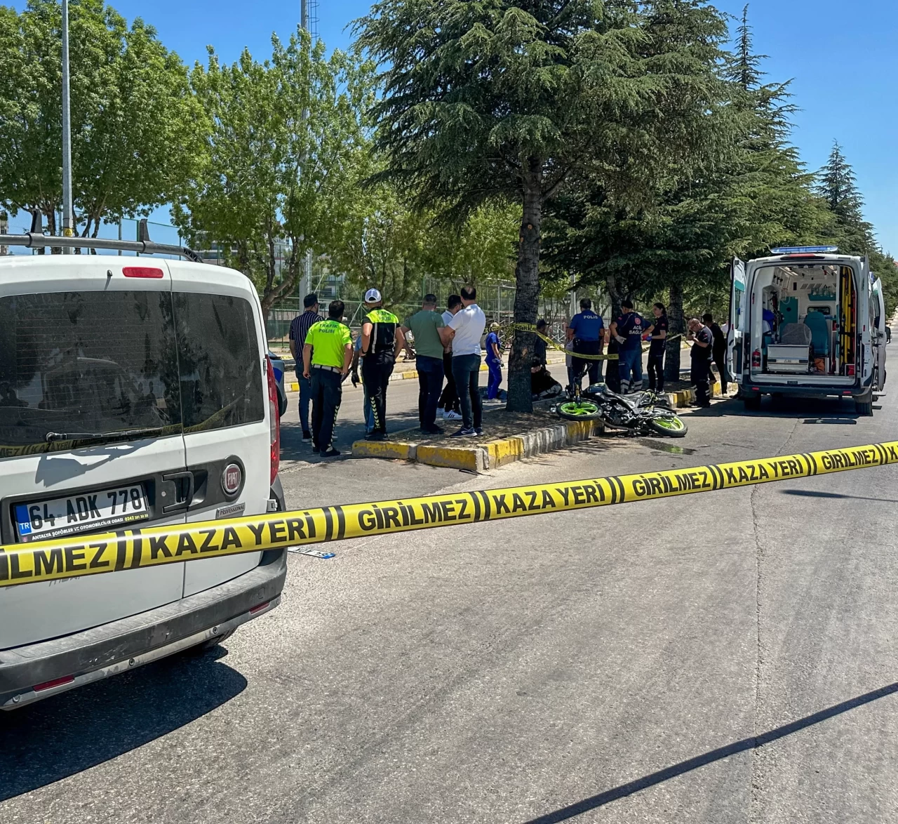 Uşak'ta motosiklet kazası: 19 yaşındaki genç hayatını kaybetti