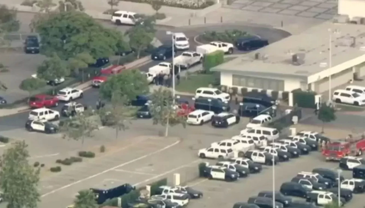 Los Angeles'ta polis yerleşkesinde meydana gelen patlamada 3 kişi öldü