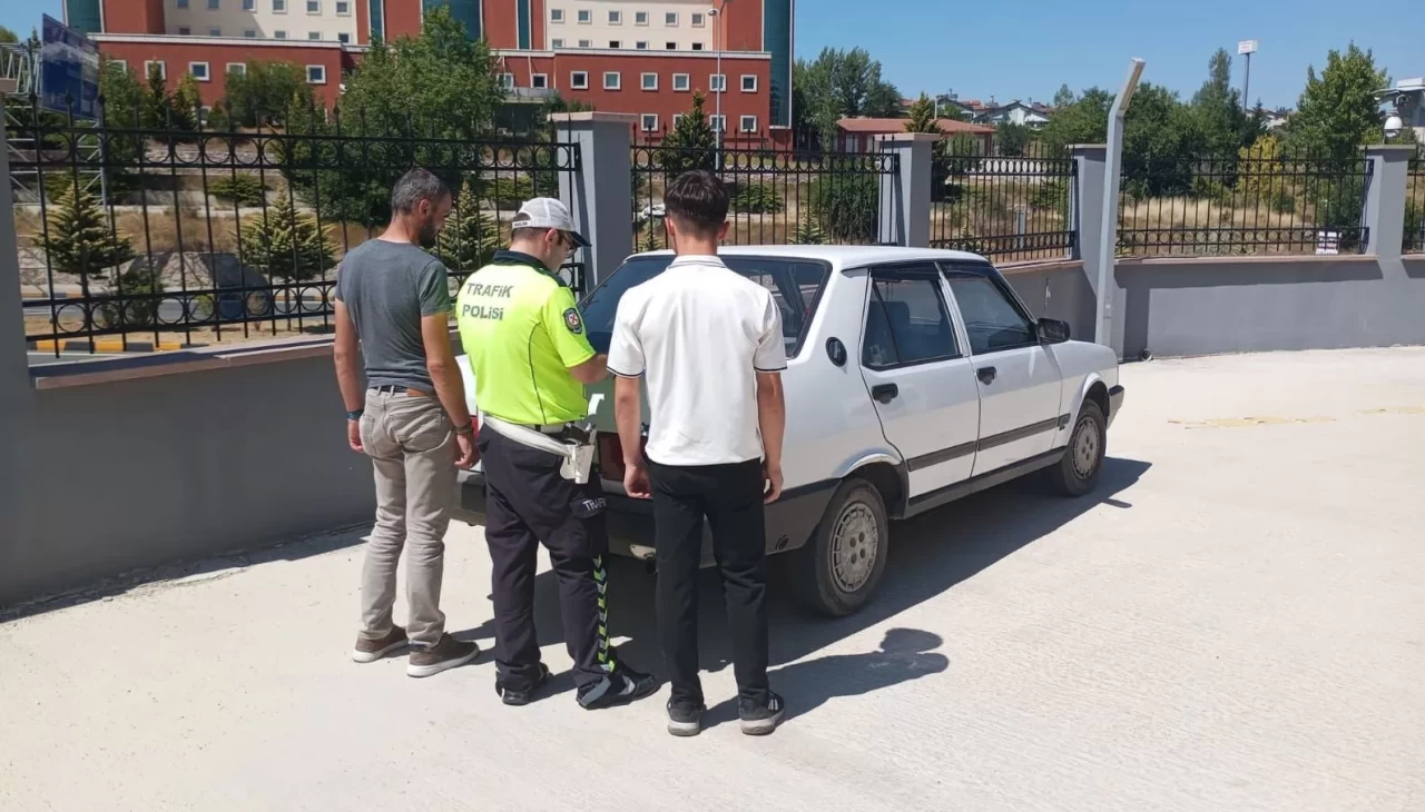 Kastamonu’da drift atan sürücü polis ekiplerince yakalandı