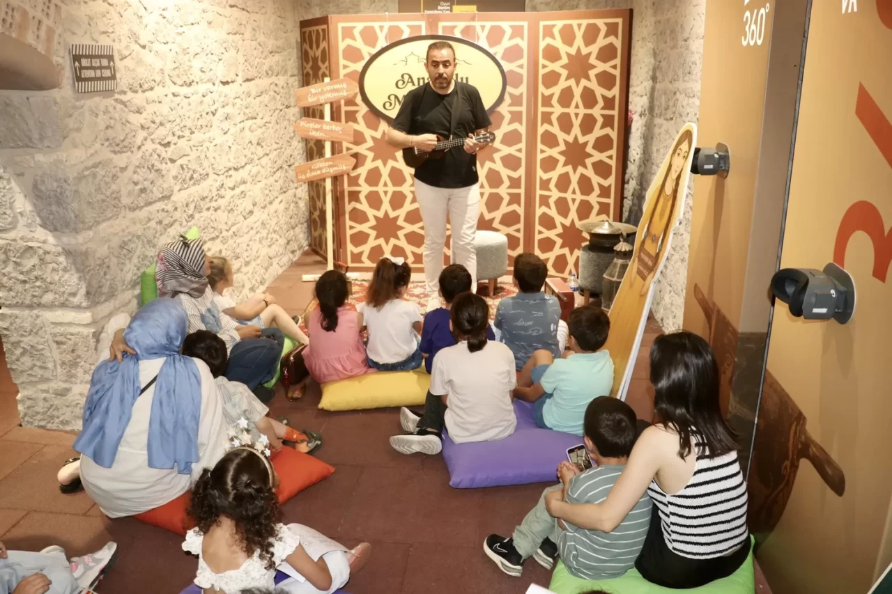 Trabzon'da çocuklar Anadolu masallarıyla buluşturuldu