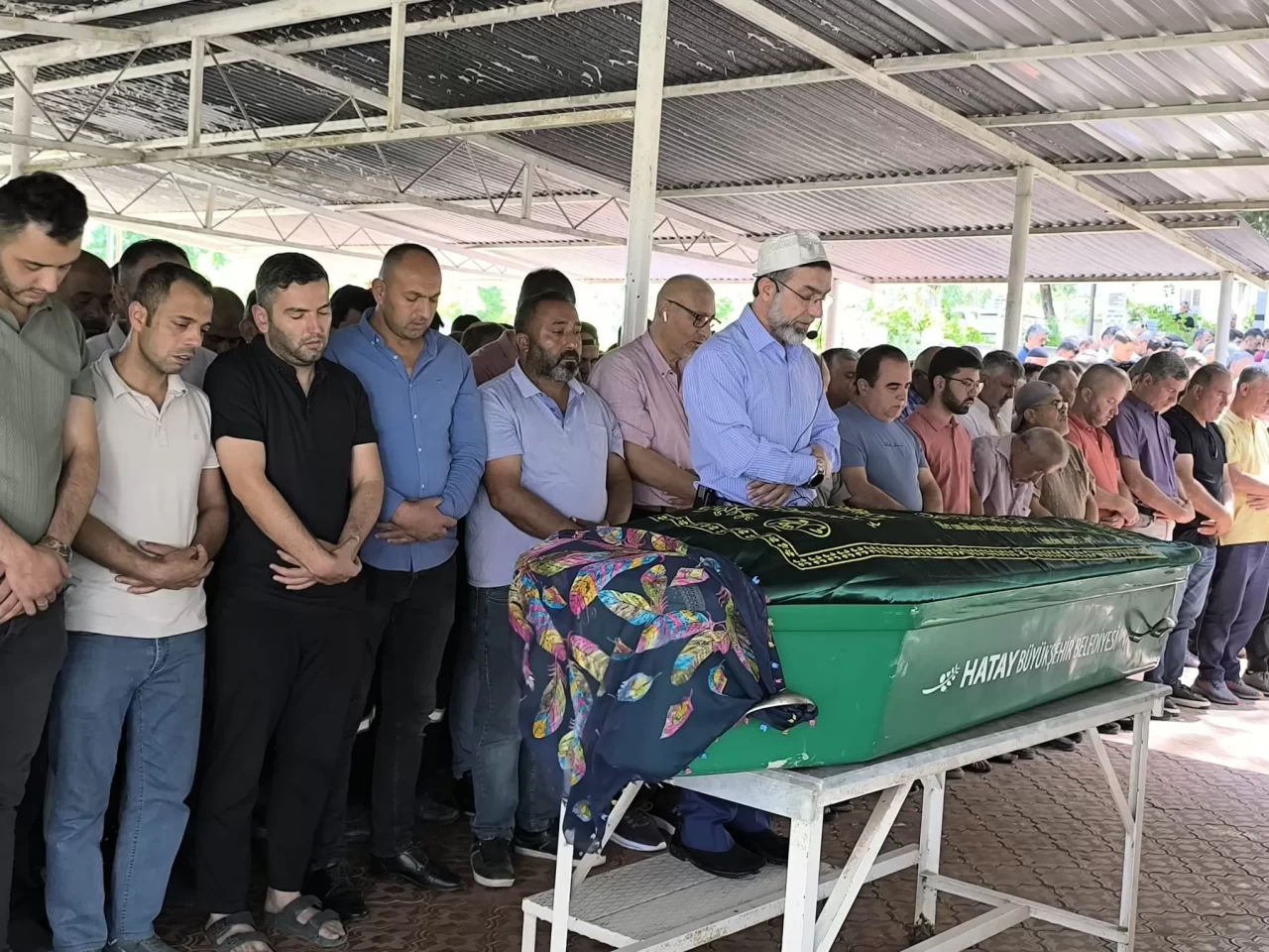 Riskli gebelik anneyi canından etti: Bebek hayatta