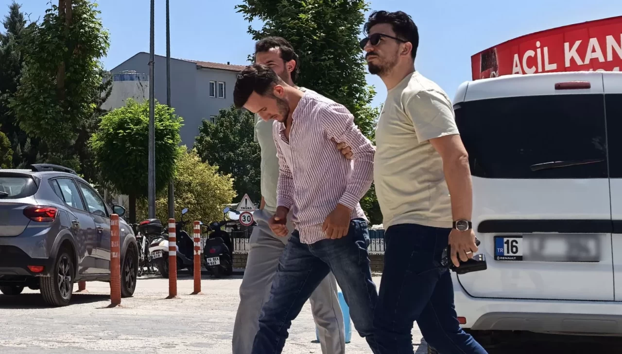 Telefonda başlayan tartışma kanlı bitti: 1 yaralı