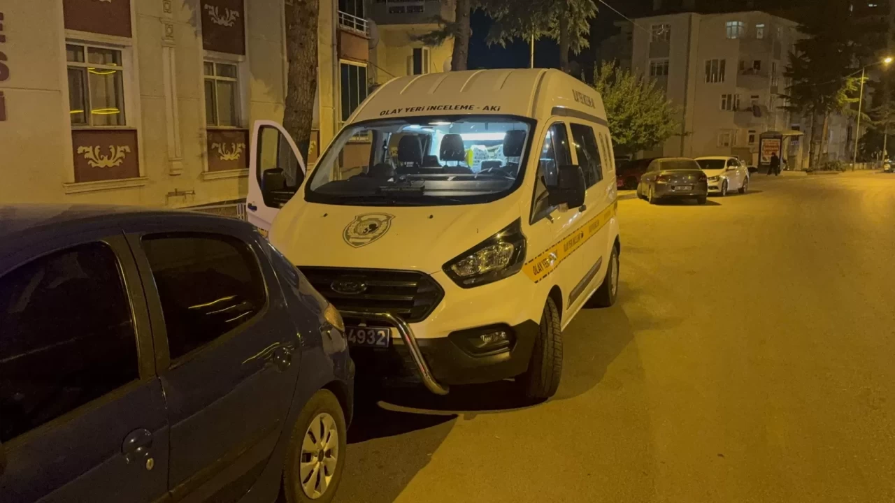 Tokat'ta 5. kattan düşen 2.5 yaşındaki çocuk hayatını kaybetti