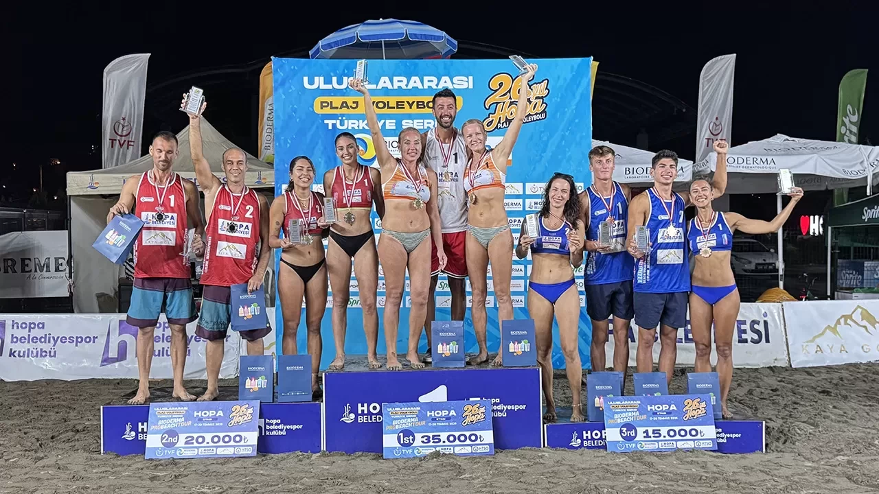 Uluslararası Pro Beach Voleybol Turnuvası’nın Hopa etabında şampiyonlar belli oldu