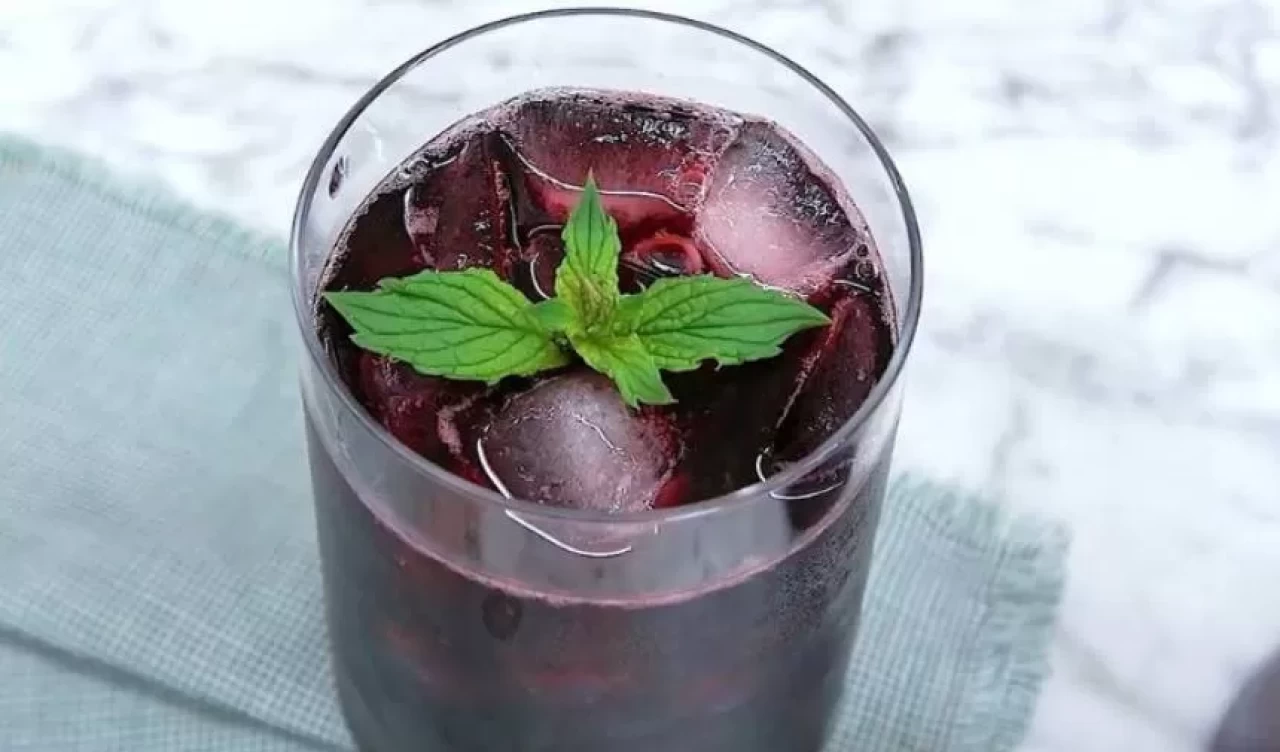 Göbek yağlarını eriten doğal çay tarifi