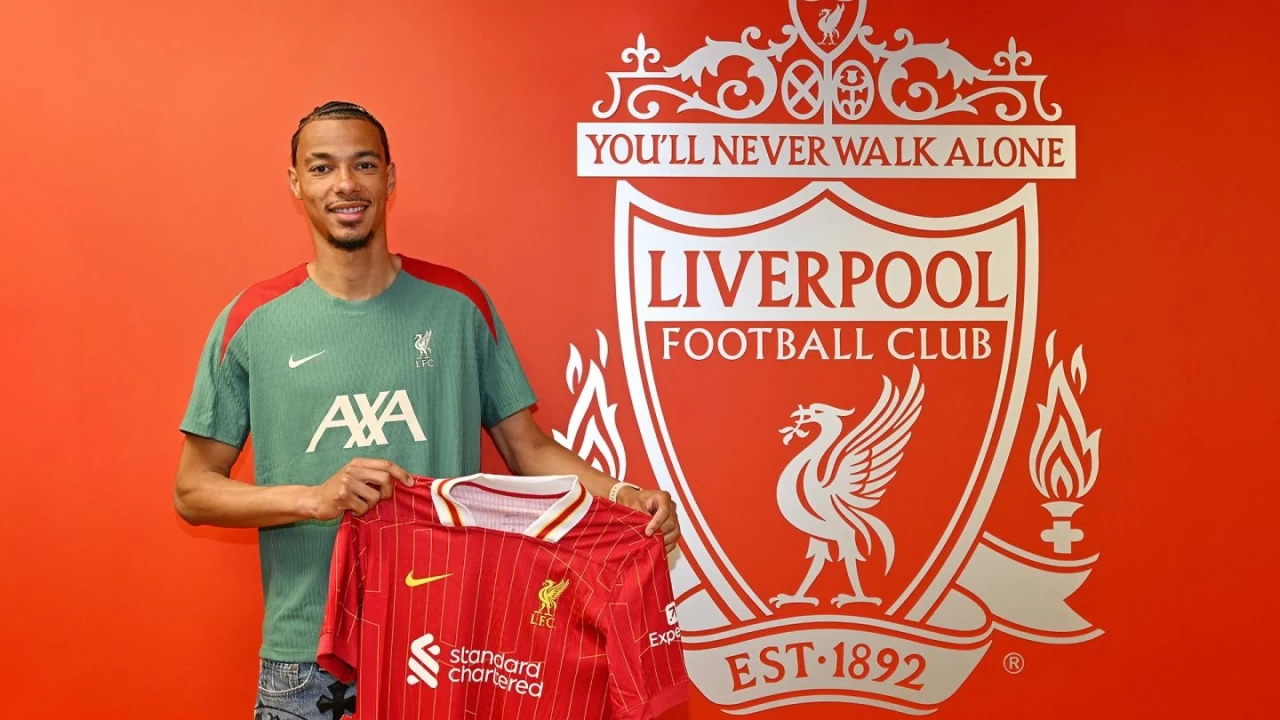 Liverpool, Hugo Ekitike transferini 95 milyon euroya tamamladı