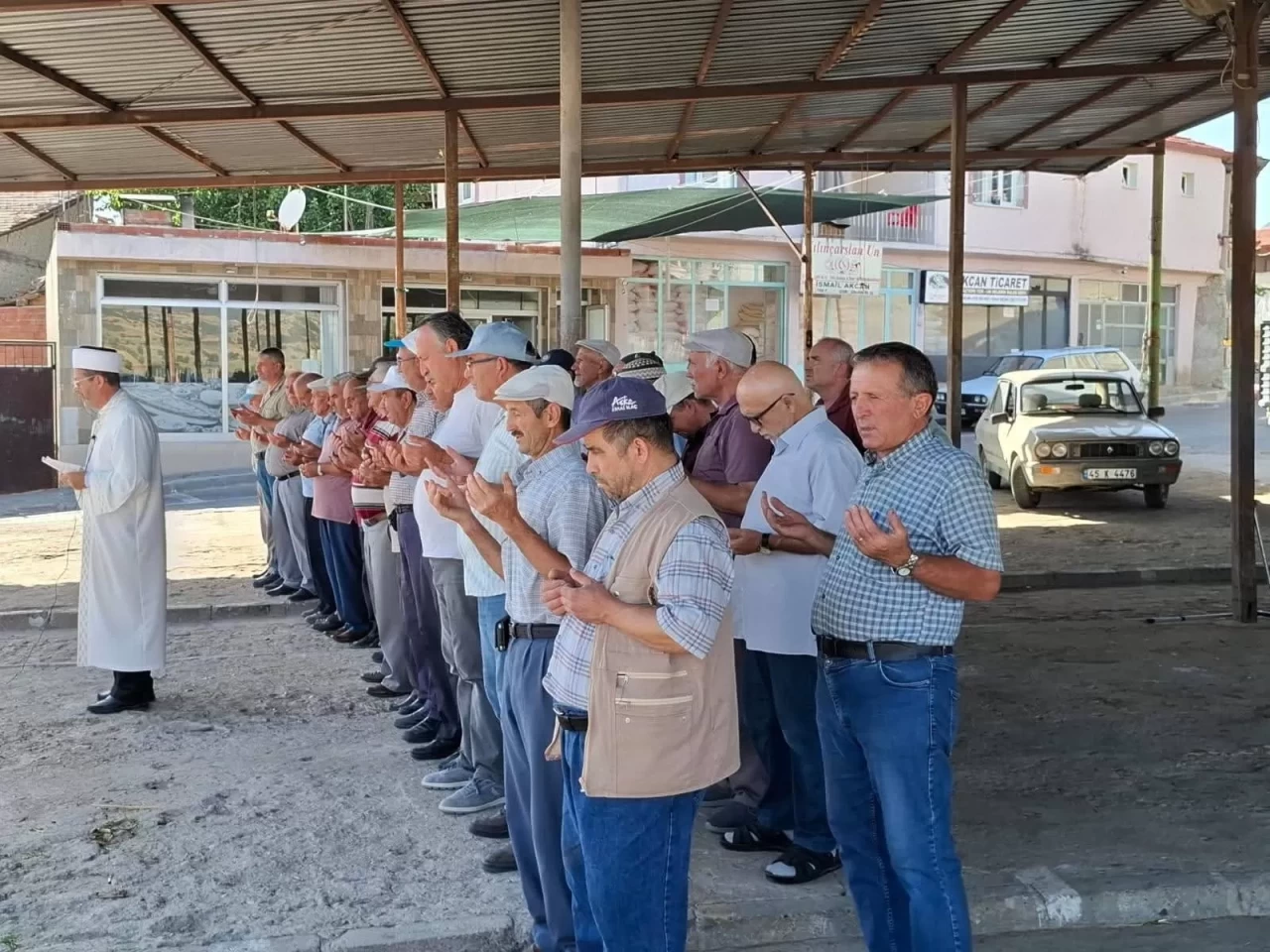 Selendi'de 3 gün süren yağmur duası