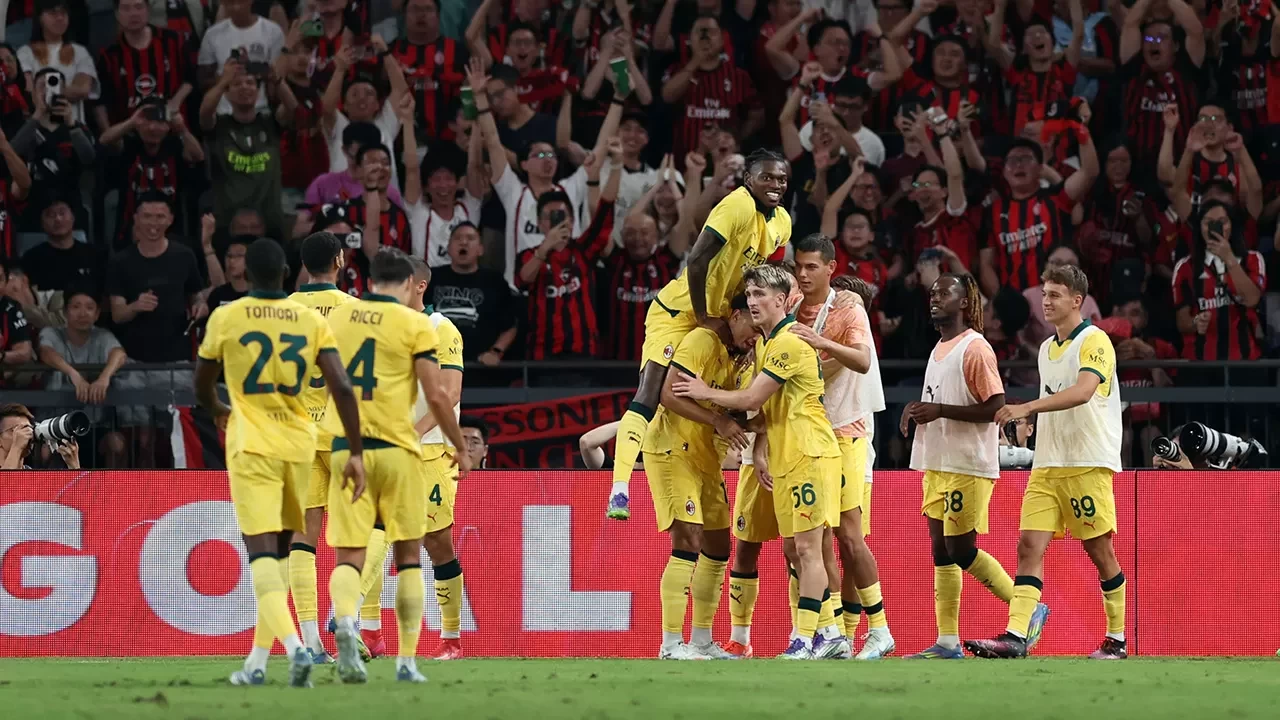 Milan farka koştu, Liverpool'u hazırlık maçında devirdi