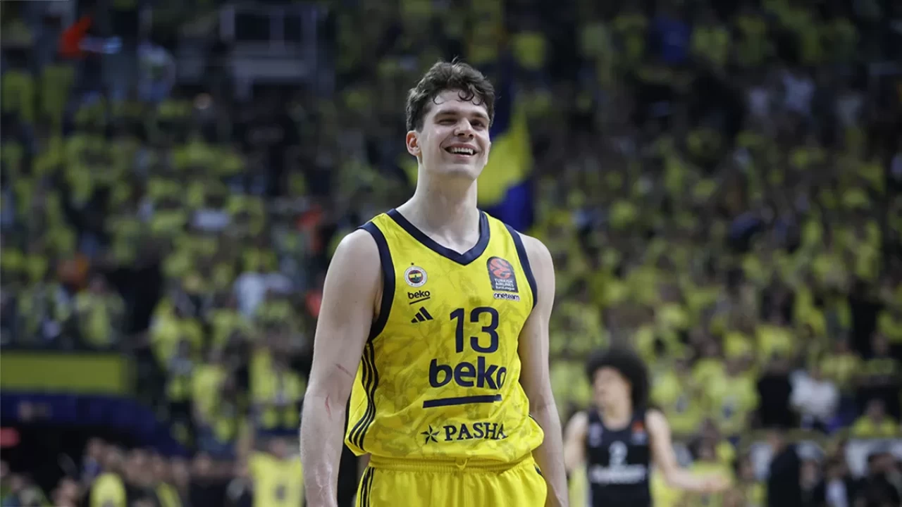 Fenerbahçe Erkek Basketbol Takımı, Tarık Biberovic ile 3 yıllık sözleşme yeniledi