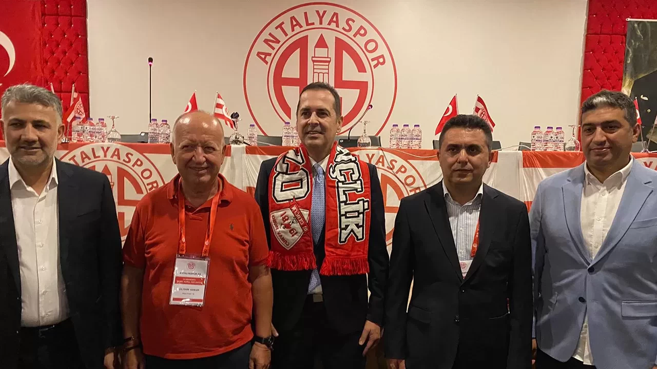 Antalyaspor’da yeni başkan Rıza Perçin oldu