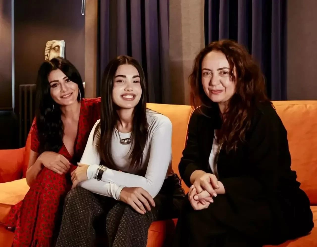 Star TV'nin yeni dizisi "Çarpıntı" sete çıktı: Sırlarla dolu bir hikâye başlıyor