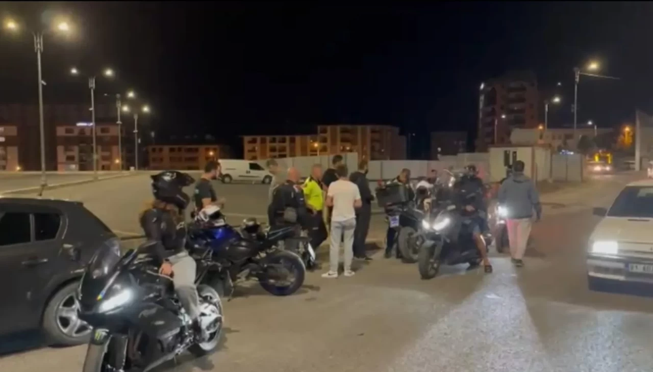 Akrobasi hareketleri yapan motosikletçilere ceza yağdı