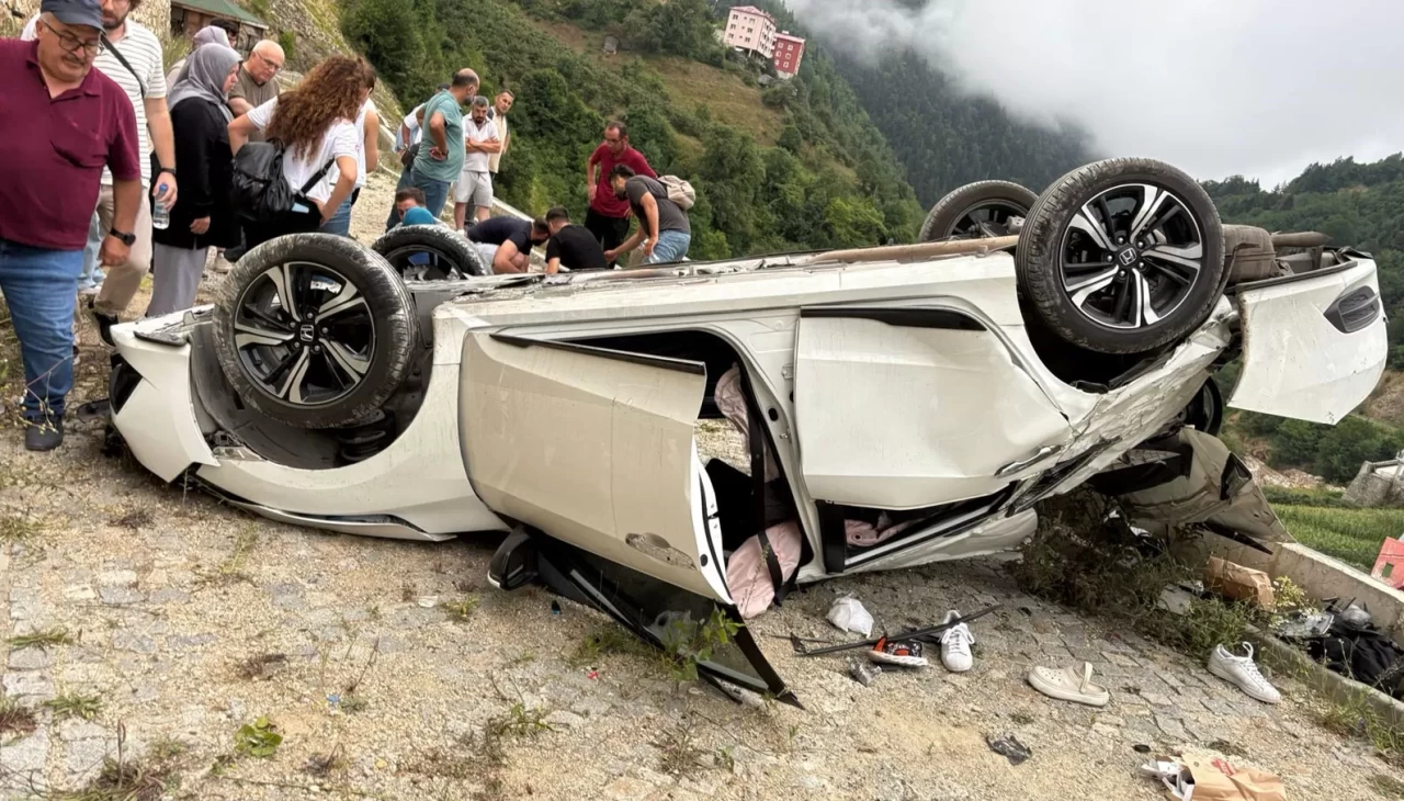 Göksu travertenlerinde trafik kazası: 4 yaralı
