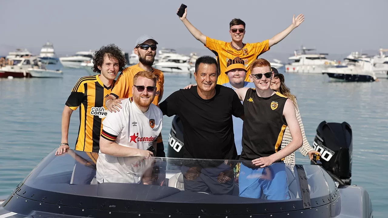 Acun Ilıcalı, Hull City taraftarlarını Türkiye’de ağırlıyor