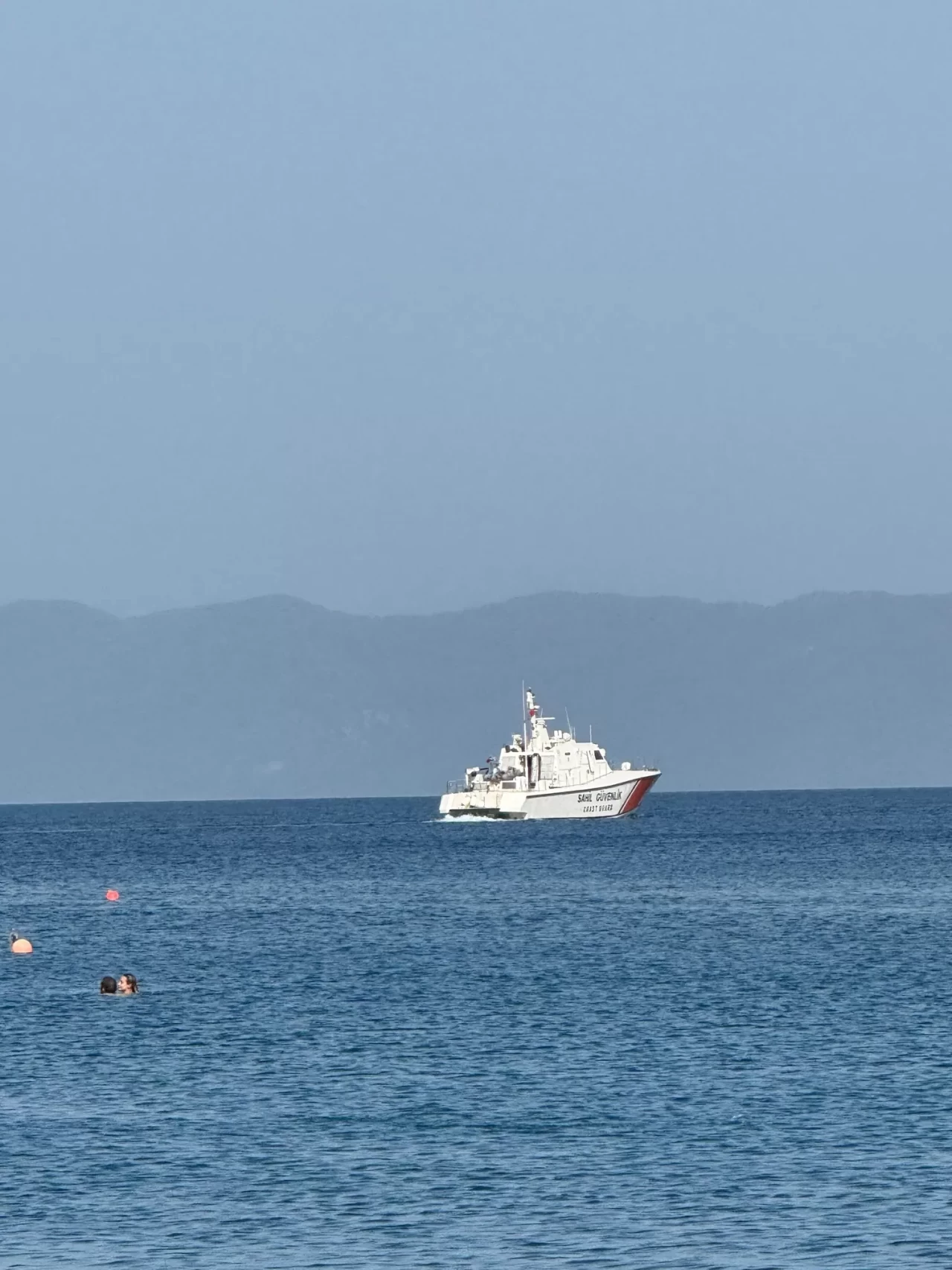 Muğla'da denizde kaybolan kişiyi arama çalışmaları sürüyor