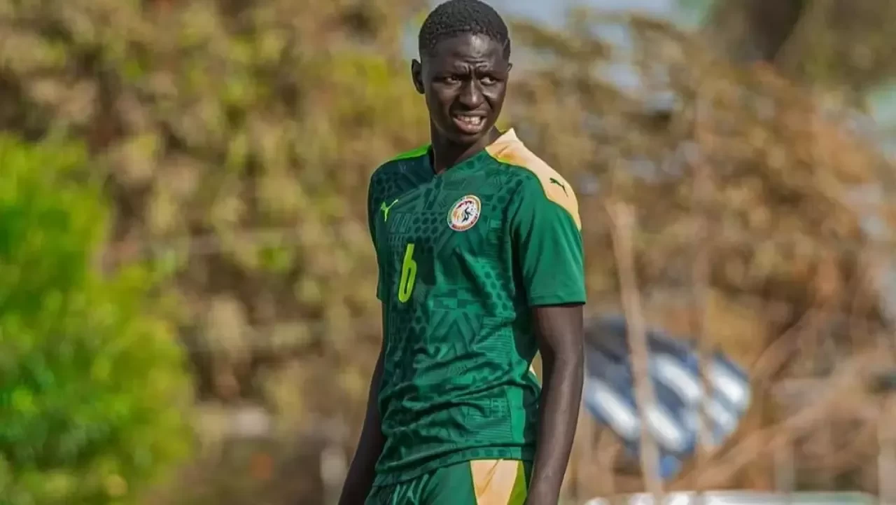 Fenerbahçe, genç yıldız Abdou Aziz Fall'ı kadrosuna kattı