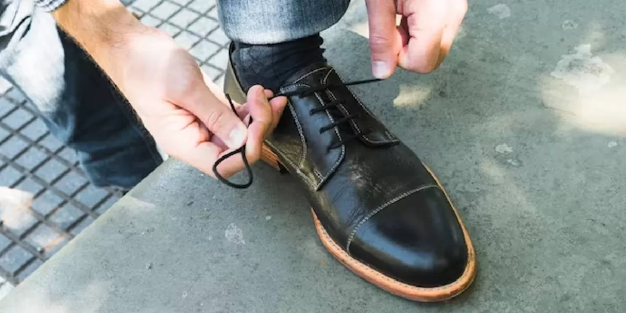 Dar ayakkabı nasıl genişletilir?