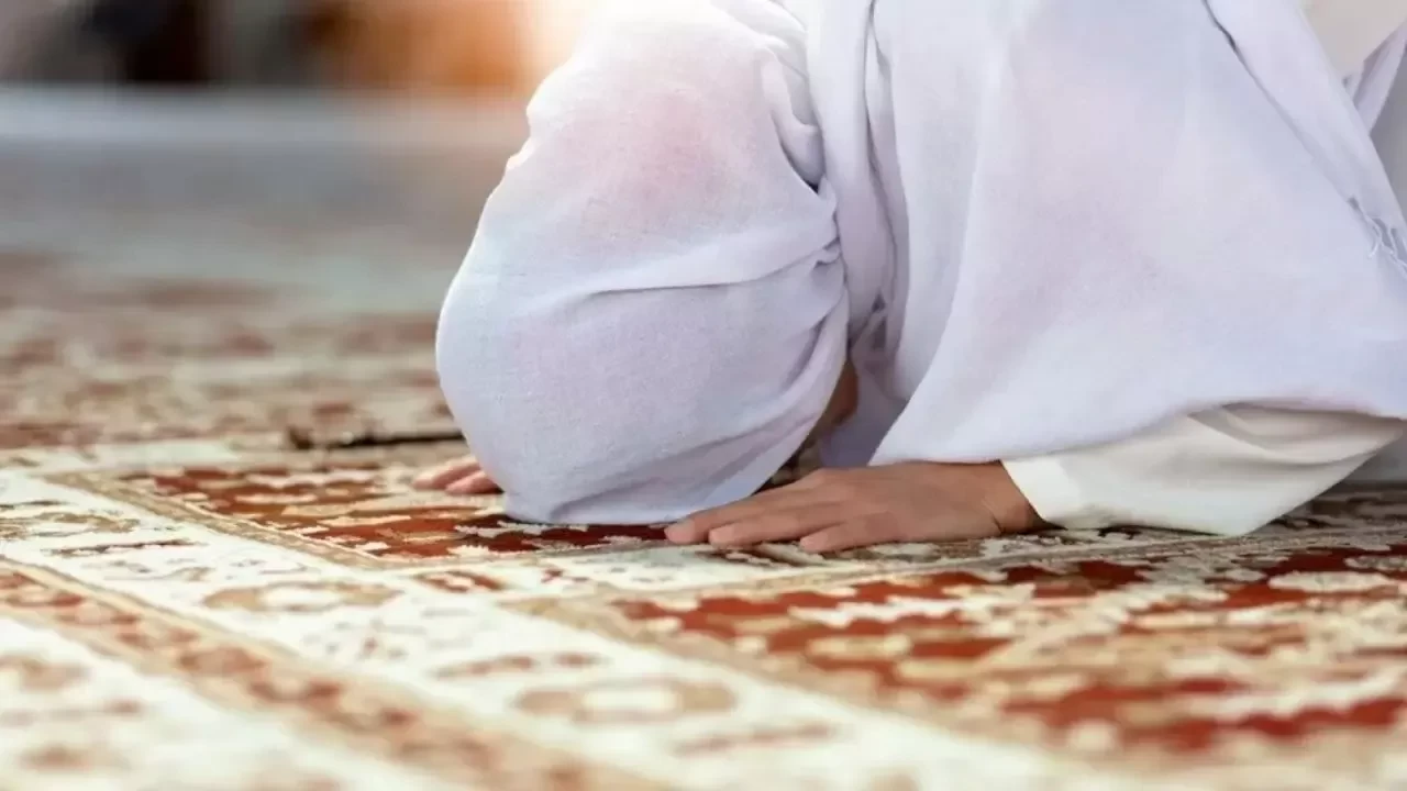 Teşrik tekbiri nedir, ne zaman getirilir? Diyanet'ten açıklama geldi