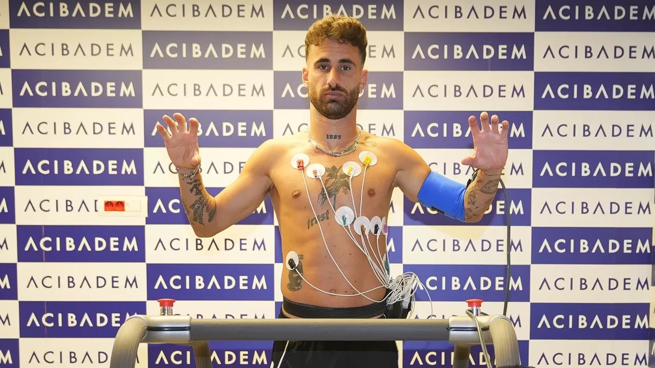 Beşiktaş’ın yıldızı Rafa Silva sağlık kontrolünden geçti