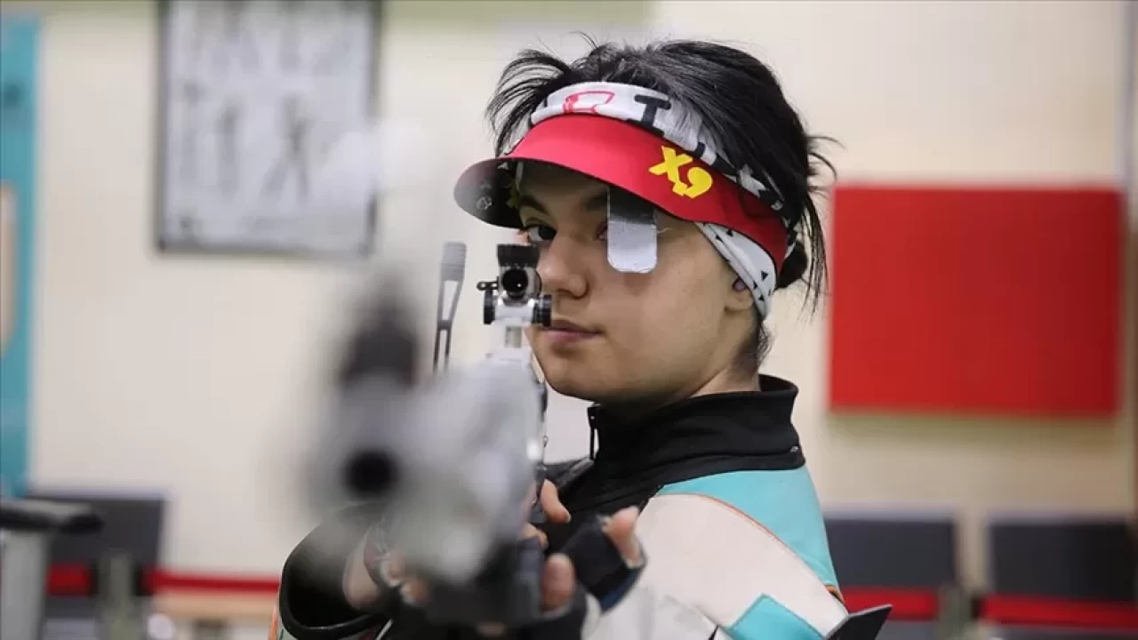 Milli sporcular EYOF 2025’te iki bronz madalya kazandı