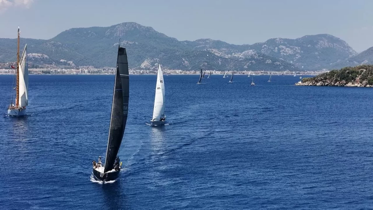 Cumhurbaşkanlığı 6. Uluslararası Yat Yarışları Kıbrıs etabının startı Marmaris'te verildi