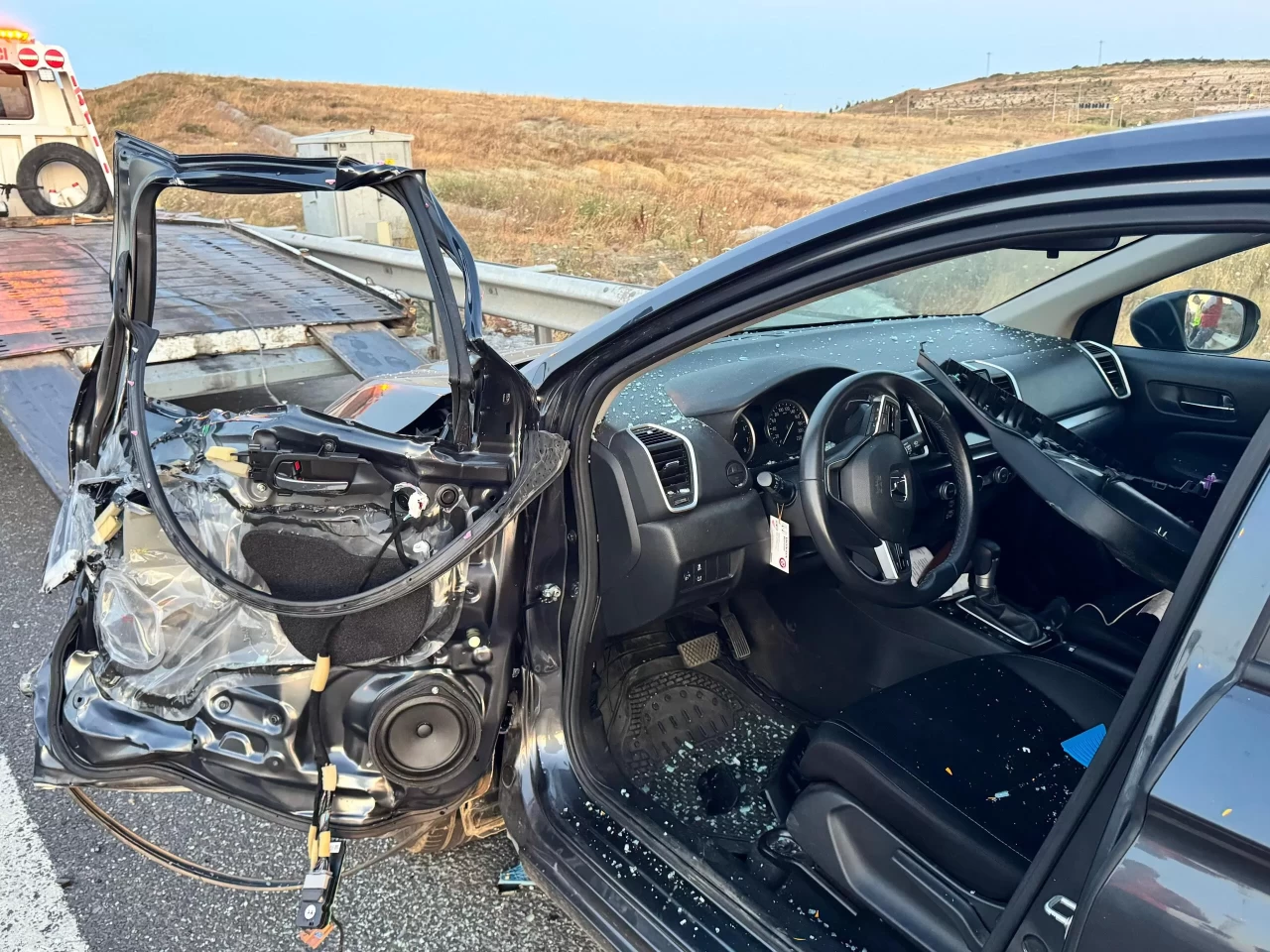 Arnavutköy'de korkunç kaza: Emniyet şeridinde  otomobilinden inen sürücü hayatını kaybetti