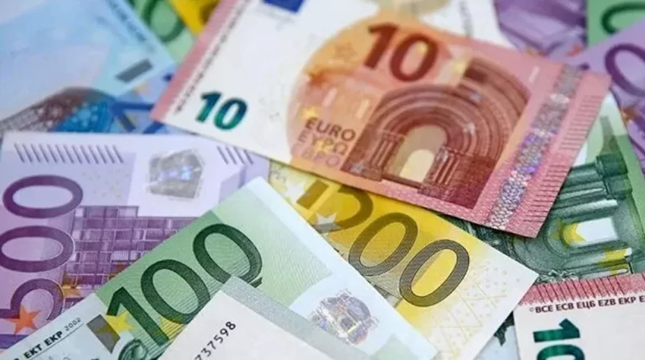 Euro durdurulamıyor! 2021'den bu yana en yüksek seviyeye ulaştı