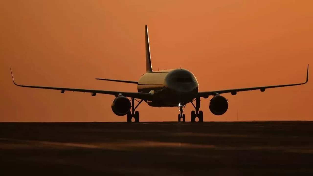 Saldırılar sonrası Tebriz'den ilk sefer