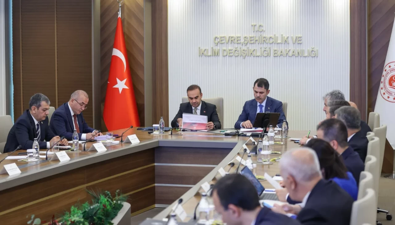 Bakan Kurum açıkladı! KKTC’de dijital tapu sistemi TAKBİS devrede