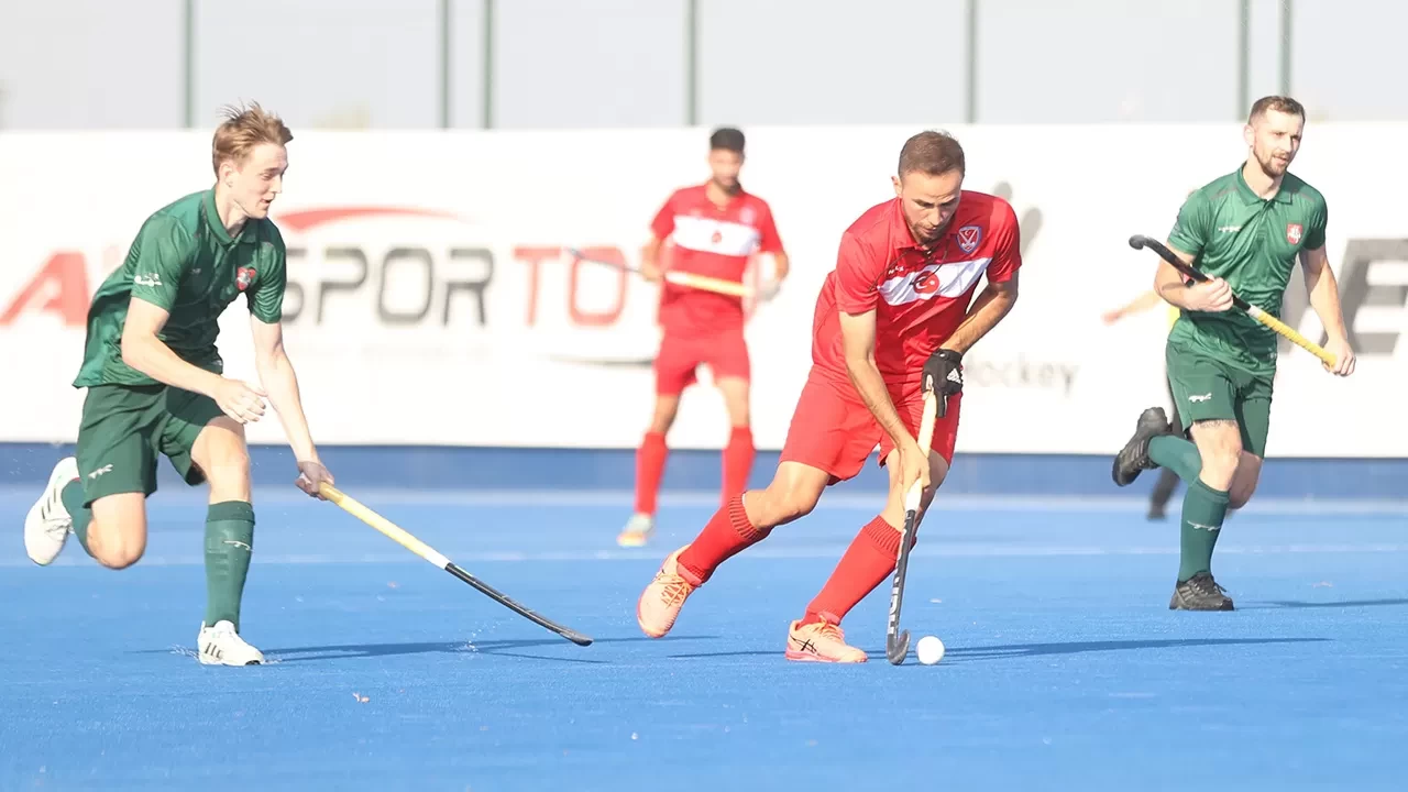 Açık Alan Hokeyi Avrupa Şampiyonası’nda millilerden farklı başlangıç
