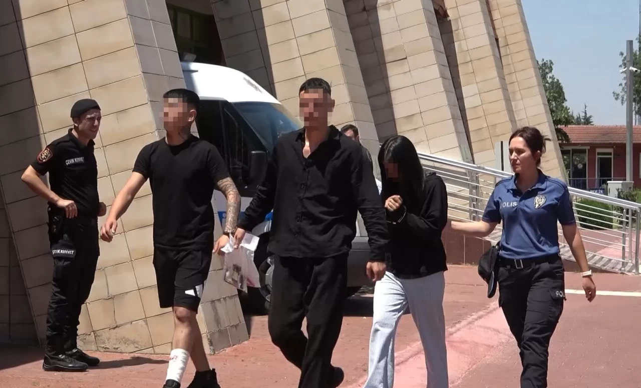 Isparta'da "yan bakma" kavgası: 3 yaralı, 7 gözaltı