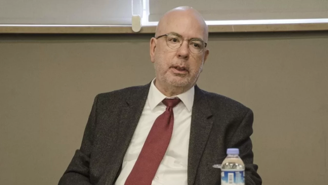 Eski TCMB Başkanı Süreyya Serdengeçti hayatını kaybetti